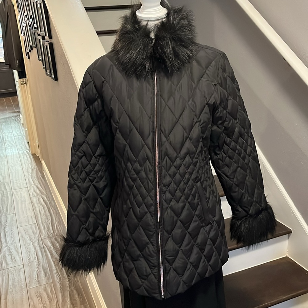 Marvin Richards Black Puffer Mid-Length Coat/Jacket with faux fur. Sz L